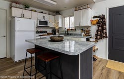 61 Floral Dr., Thornhurst, PA 18424