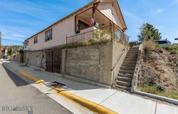 855 Lewisohn, Butte, MT 59701