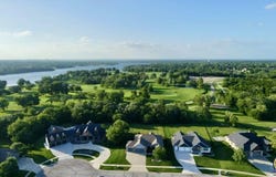 3112 SE Silverleaf CT, Topeka, KS 66609