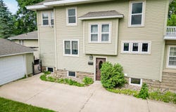 208 W 6th St., Sumner, IA 50674