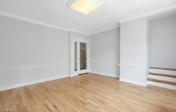 98 Broad St, Bloomfield Twp., NJ 07003-2520