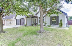505 Sterling Drive, Benbrook, TX 76126