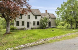320 E Pittston Road, Dresden, ME 04342