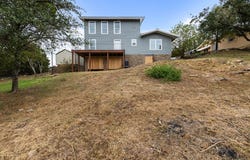 905 Ridgeway, Burnet, TX 78611