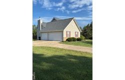 1329 Lakeway Drive, Defiance, MO 63341