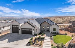 1003 GRAND HEIGHTS DR, St George, UT 84770