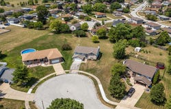 2722 Painted Leaf Court, Crown Point, IN 46307