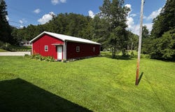 8785 W Kentucky 30, Jackson, KY 41339