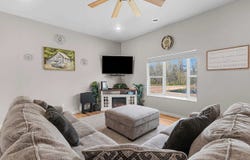 N8511 JOHNSON FALLS Road, CRIVITZ, WI 54114