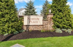 2041 Jaycox Road, Avon, OH 44011