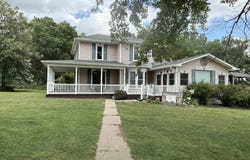 1614 410Th Avenue, Shenandoah, IA 51601