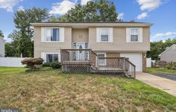 42 AVERY, WILLIAMSTOWN, NJ 08094