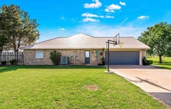 15897 W Gore Blvd, Cache, OK 73527-3107