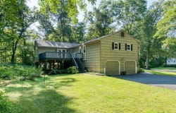 95 Laurelbrook Drive, Guilford, CT 06437