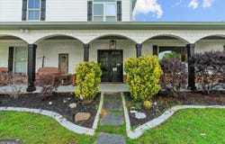 639 Hall Station, Kingston, GA 30145