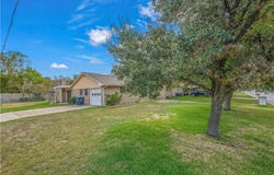901 Glade Street, College Station, TX 77840