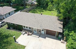 111 N G Street, Indianola, IA 50125