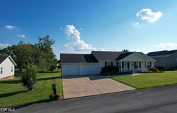 37 Fairview Ridges Drive, Afton, TN 37616