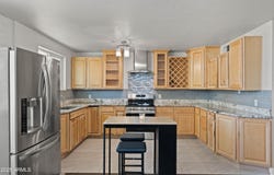 5802 N 61ST Drive, Glendale, AZ 85301