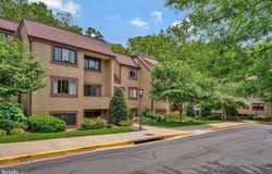 1663 PARKCREST Circle, RESTON, VA 20190