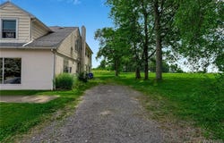 6665 Nash Road, Wheatfield, NY 14120