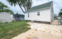 619 41st Street NE, Cedar Rapids, IA 52402