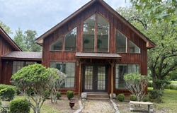 4179 Saint Ellen Road, Leakesville, MS 39451