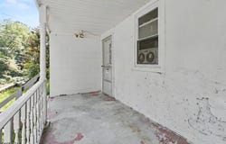 26 Sanatorium Rd, Glen Gardner Boro, NJ 08826-3504