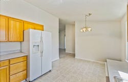 1222 LAUREL CT, Sweet Home, OR 97386