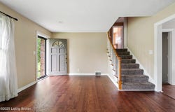4936 Southern Pkwy, Louisville, KY 40214
