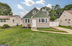 231 CRAWFORD AVENUE, MAPLE SHADE, NJ 08052