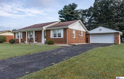 208 Shawnee Drive, Hodgenville, KY 42748