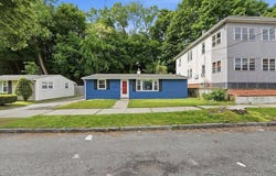 165 Hampden St, Springfield, MA 01151