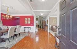 852 Van Briggle, Sugar Hill, GA 30518