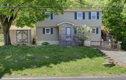 39 Bernside Drive, Bristol, CT 06010