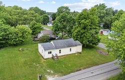 2914 Maple Street, Norton, OH 44203