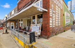 10 S Side Square, Cooper, TX 75432