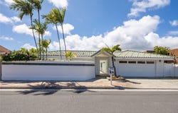 675 Kaumakani Street, Honolulu, HI 96825