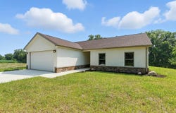 3860 W Orland Road, Angola, IN 46703