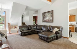 1109 Glen Oaks Drive, Nixa, MO 65714