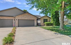 124 RAMBLEWOOD Lane, Sherman, IL 62684