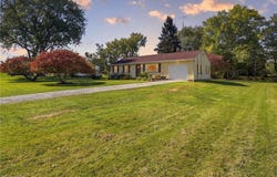 1595 Kenyon Avenue SW, Massillon, OH 44647