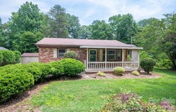 626 Dallas Spencer Mtn Road, Dallas, NC 28034