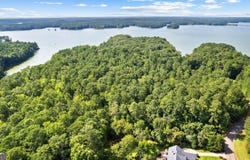 109 Riverbluff, Lagrange, GA 30240