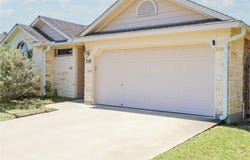 319 Silverado Trail, Victoria, TX 77901