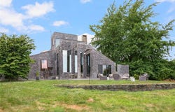 668 Indian Avenue, Middletown, RI 02842