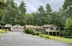 204 Meetinghouse Lane, Brattleboro, VT 05301