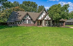 2419 W Benjamin, Wichita, KS 67204