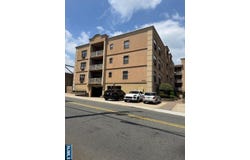 8915 Bergenwood Avenue 20, North Bergen, NJ 07047