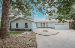 22 Pembroke  LN, Bella Vista, AR 72715